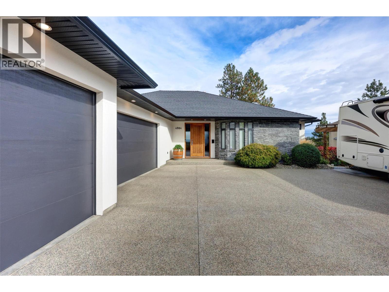 4804 Carmel Crescent, Kelowna