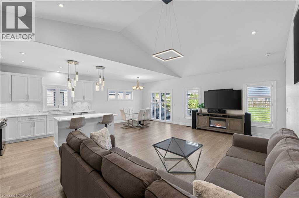 #11 154 PORT ROBINSON RD Road - Image 17