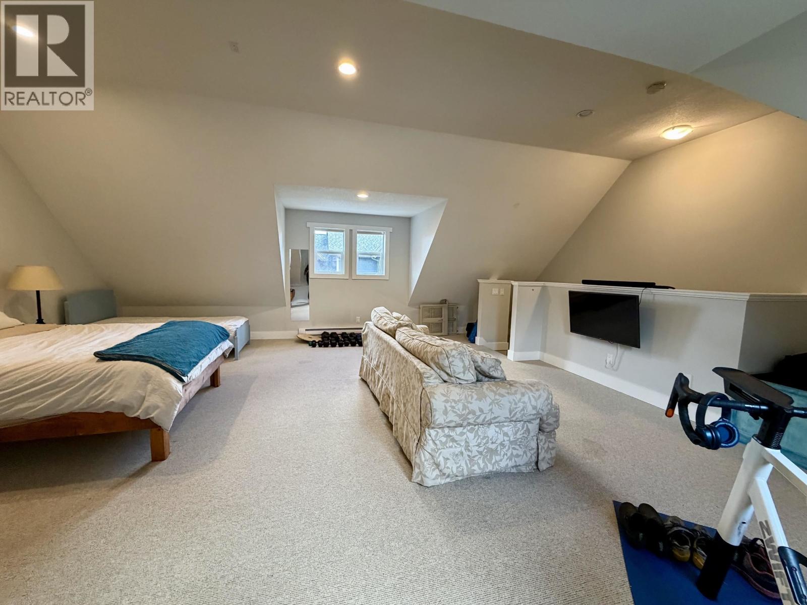 3211 TURNER WAY - 30