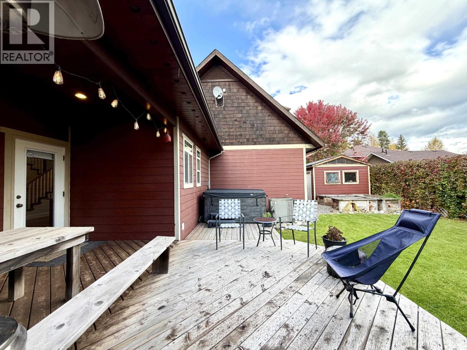 3211 TURNER WAY - 34