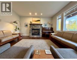 Bedroom 2 - 3211 Turner Way, Smithers, BC V0J2N0 Photo 8