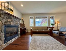 Bedroom 3 - 3211 Turner Way, Smithers, BC V0J2N0 Photo 9