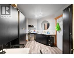 520 Pelissier Street, Windsor, ON N9A4L1 Photo 20