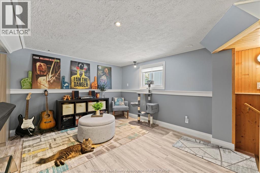 127 BOARDWALK AVENUE - 17