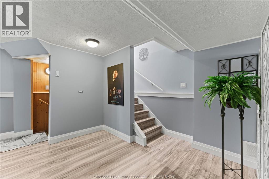 127 BOARDWALK AVENUE - 19