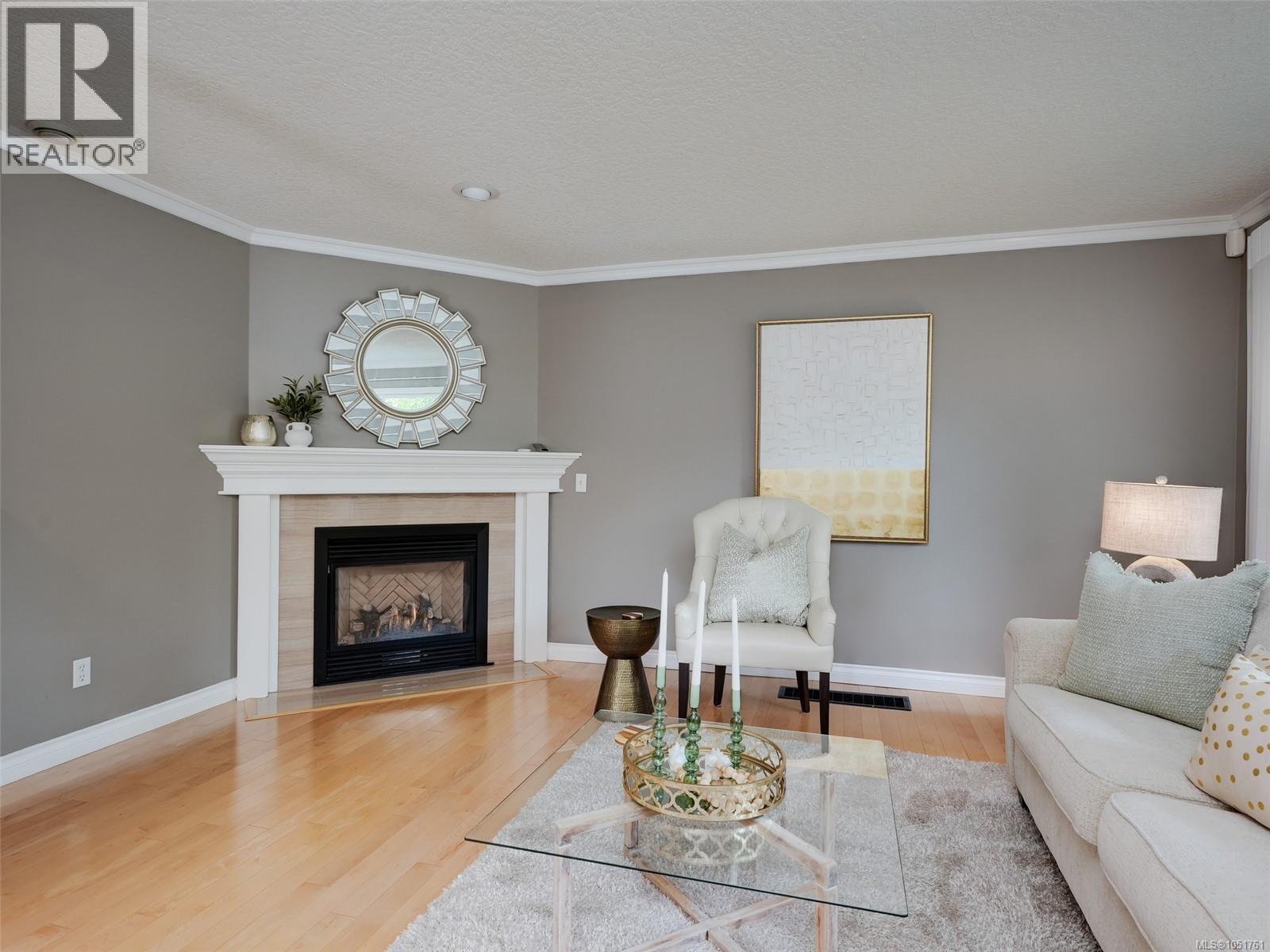 1198 Stonington Pl - Image 5