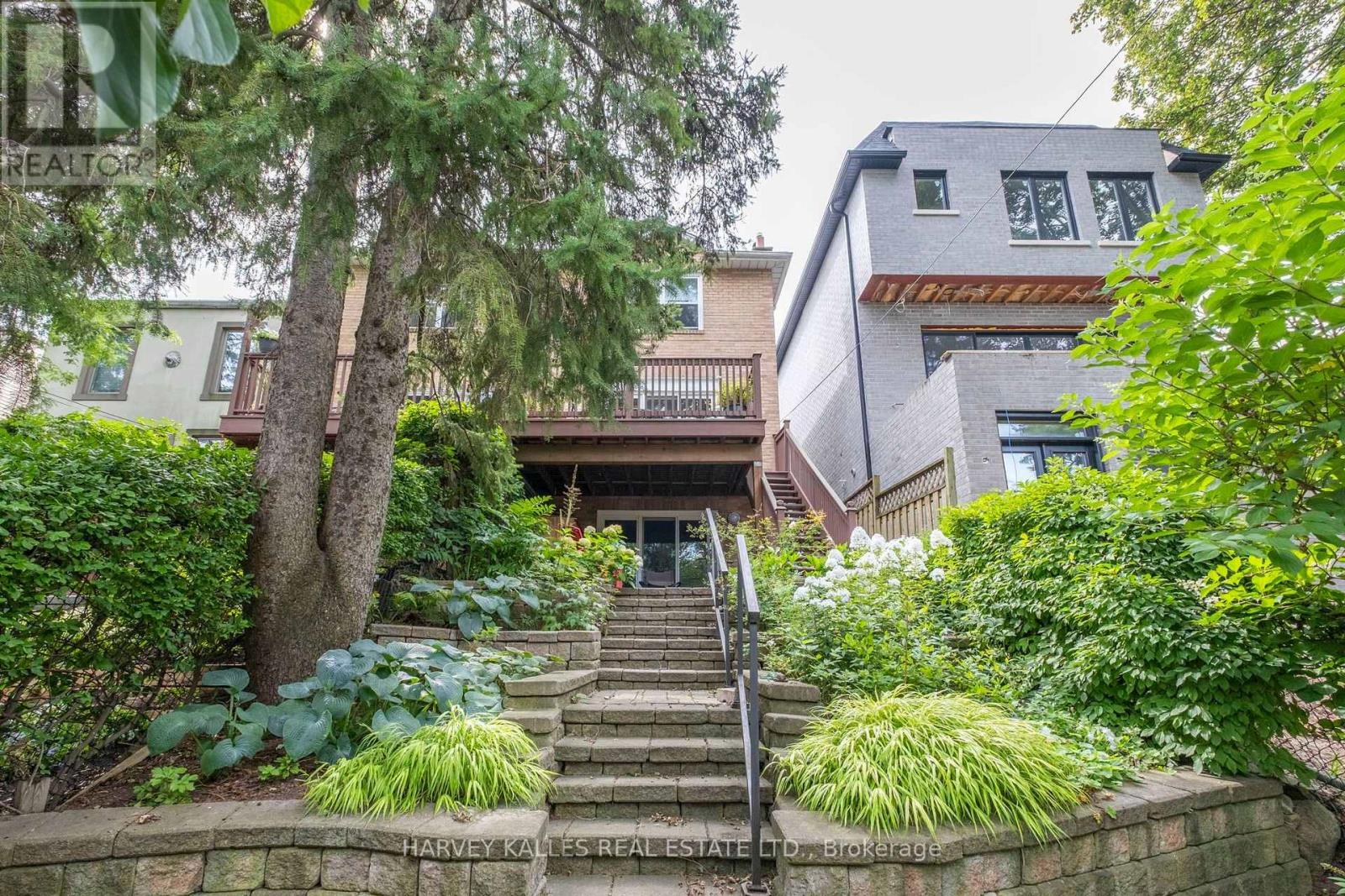 110 GLENFOREST ROAD - 38