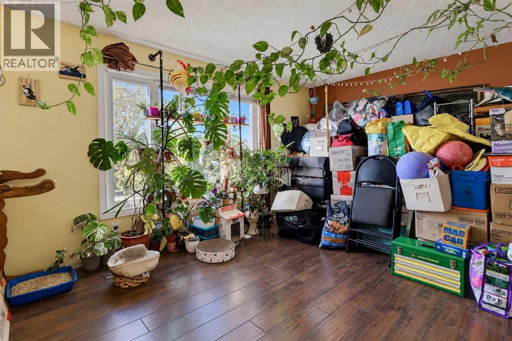 9412 83 Avenue - 2