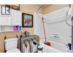 9412 83 Avenue, Grande Prairie, AB T8V5N1 Photo 9