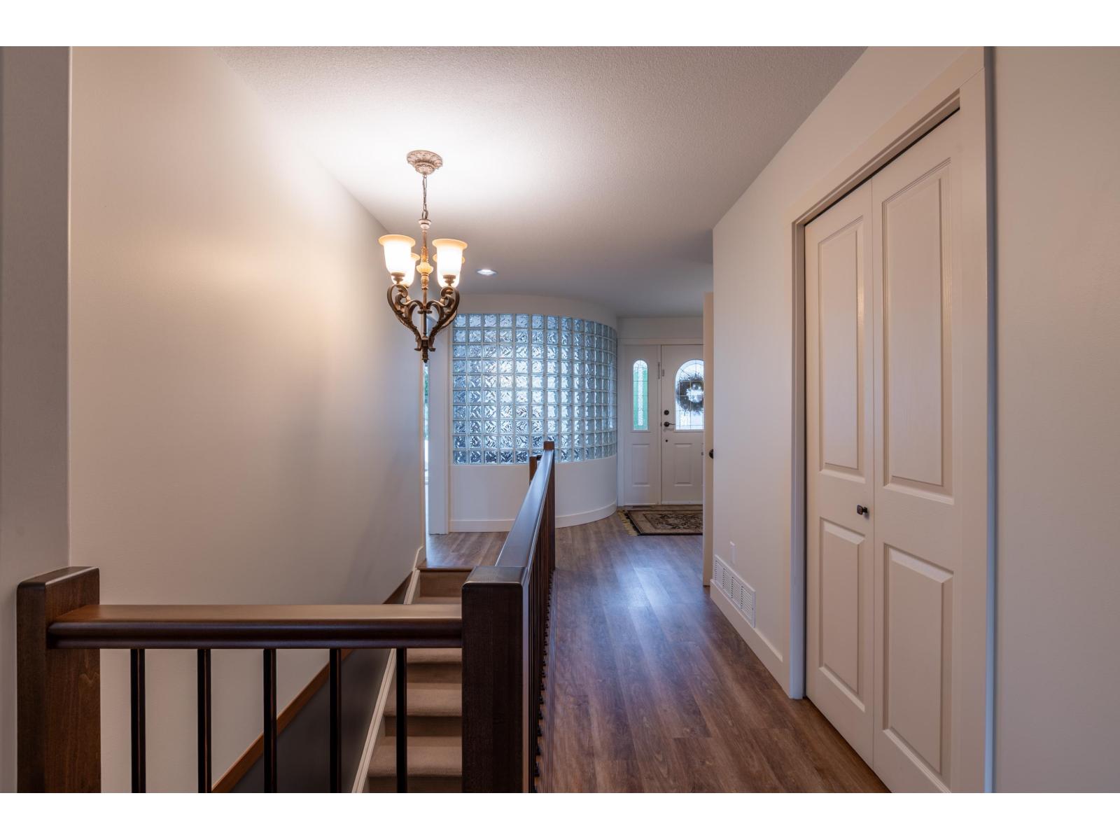 Photo of 16 4001 OLD CLAYBURN ROAD 20