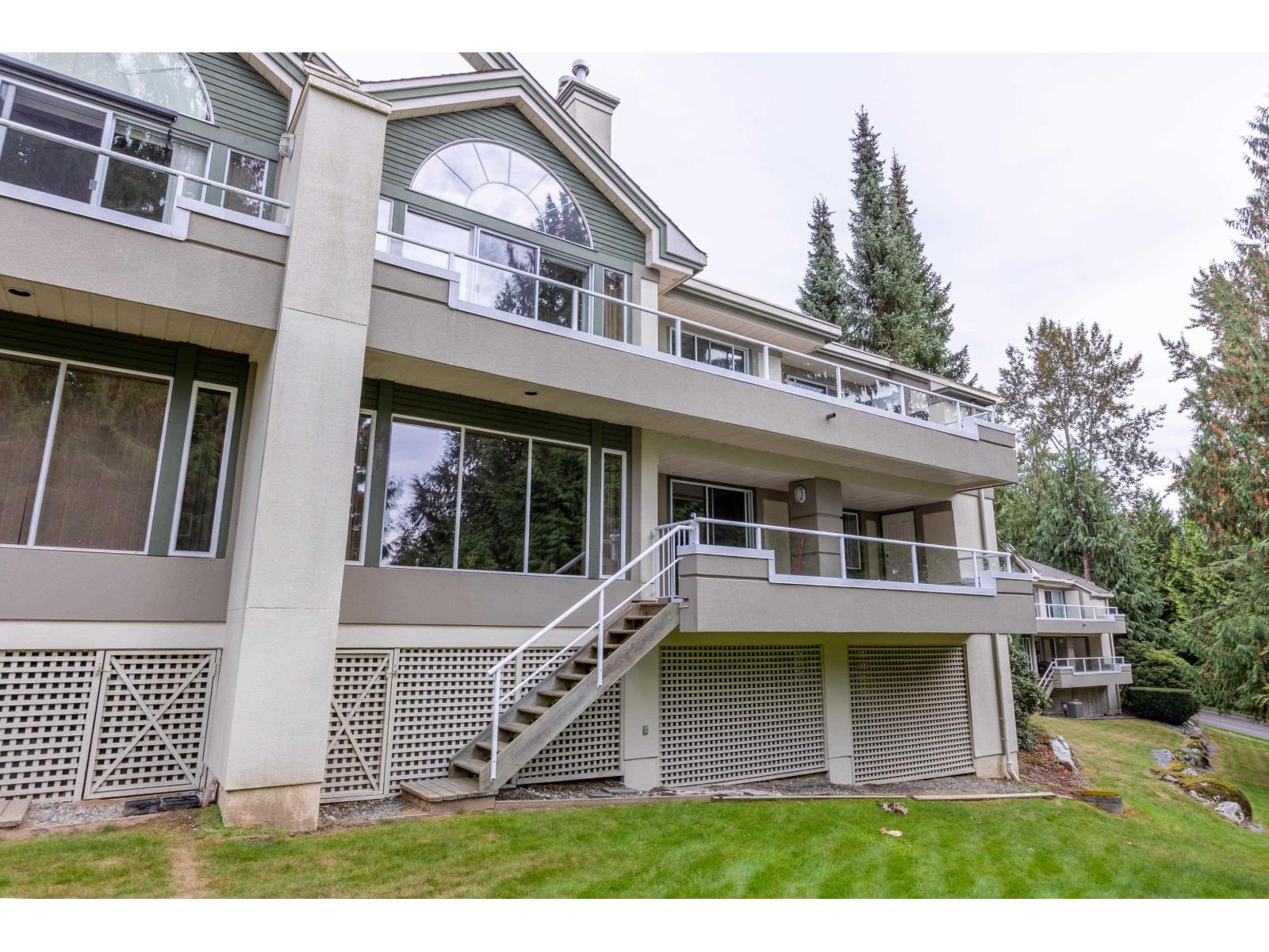 Photo of 16 4001 OLD CLAYBURN ROAD 34