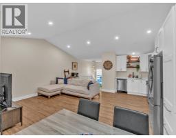 Kitchen - 33 Tofflemire Street, Amherstburg, ON N9V4E3 Photo 10