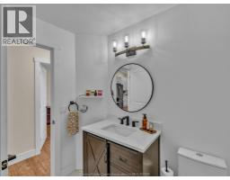 33 Tofflemire Street, Amherstburg, ON N9V4E3 Photo 14