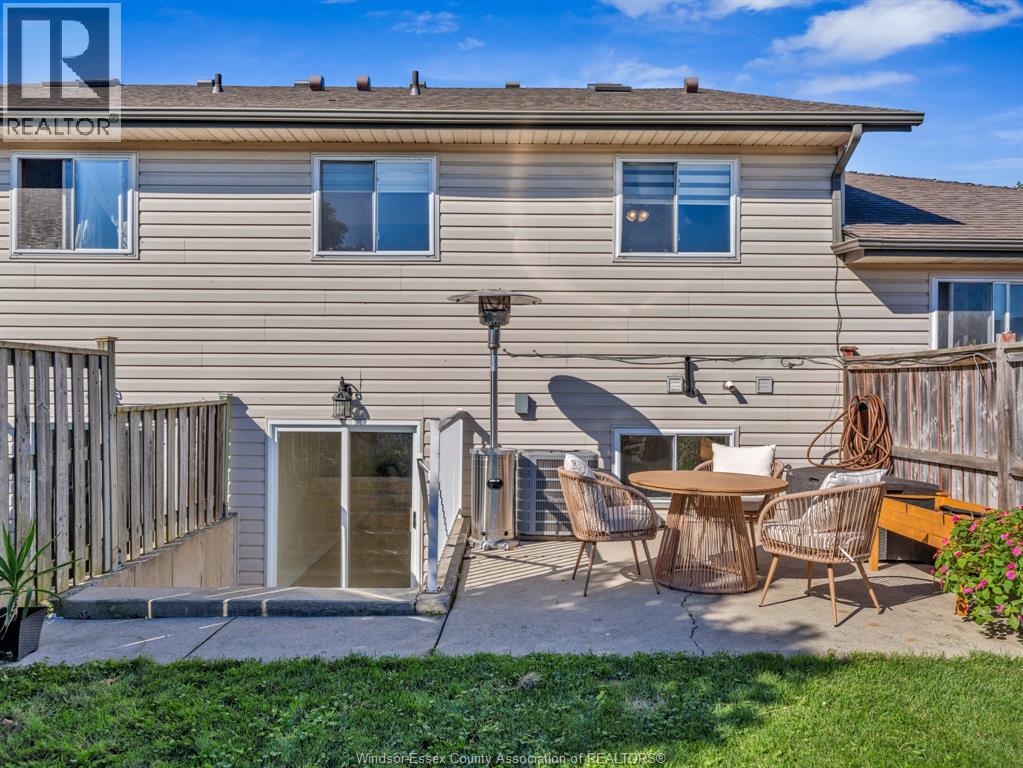 33 TOFFLEMIRE STREET - 33