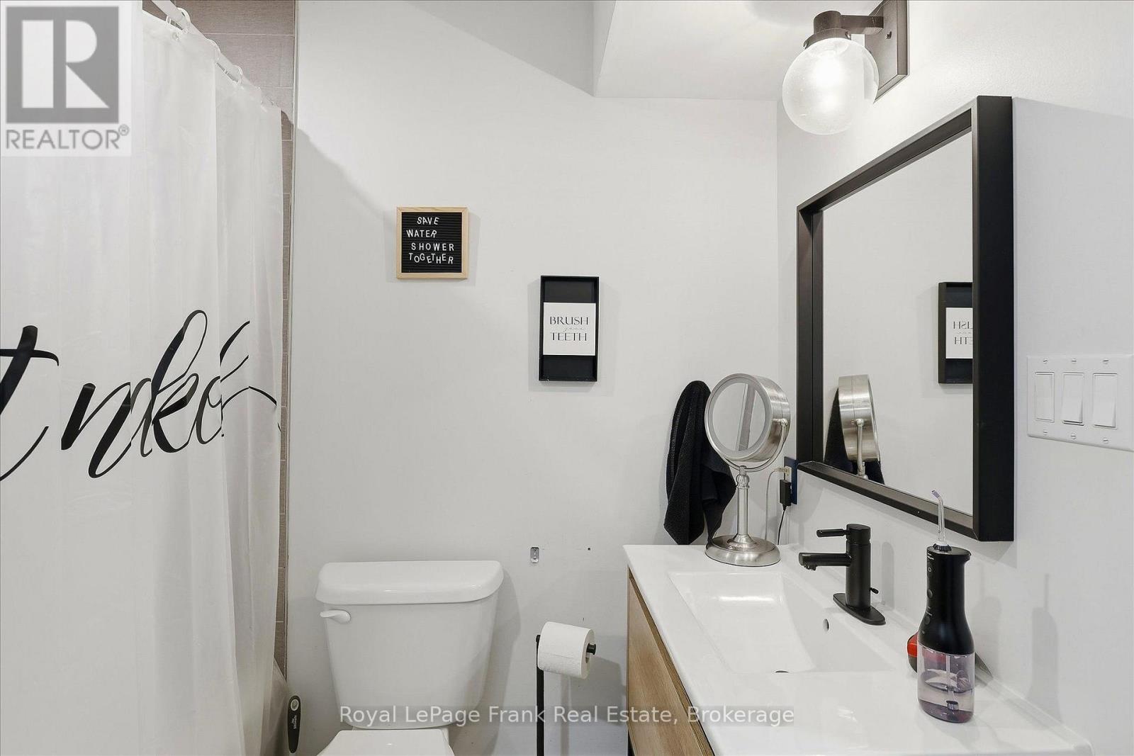 956 Weller Street, Peterborough, ON photo 25