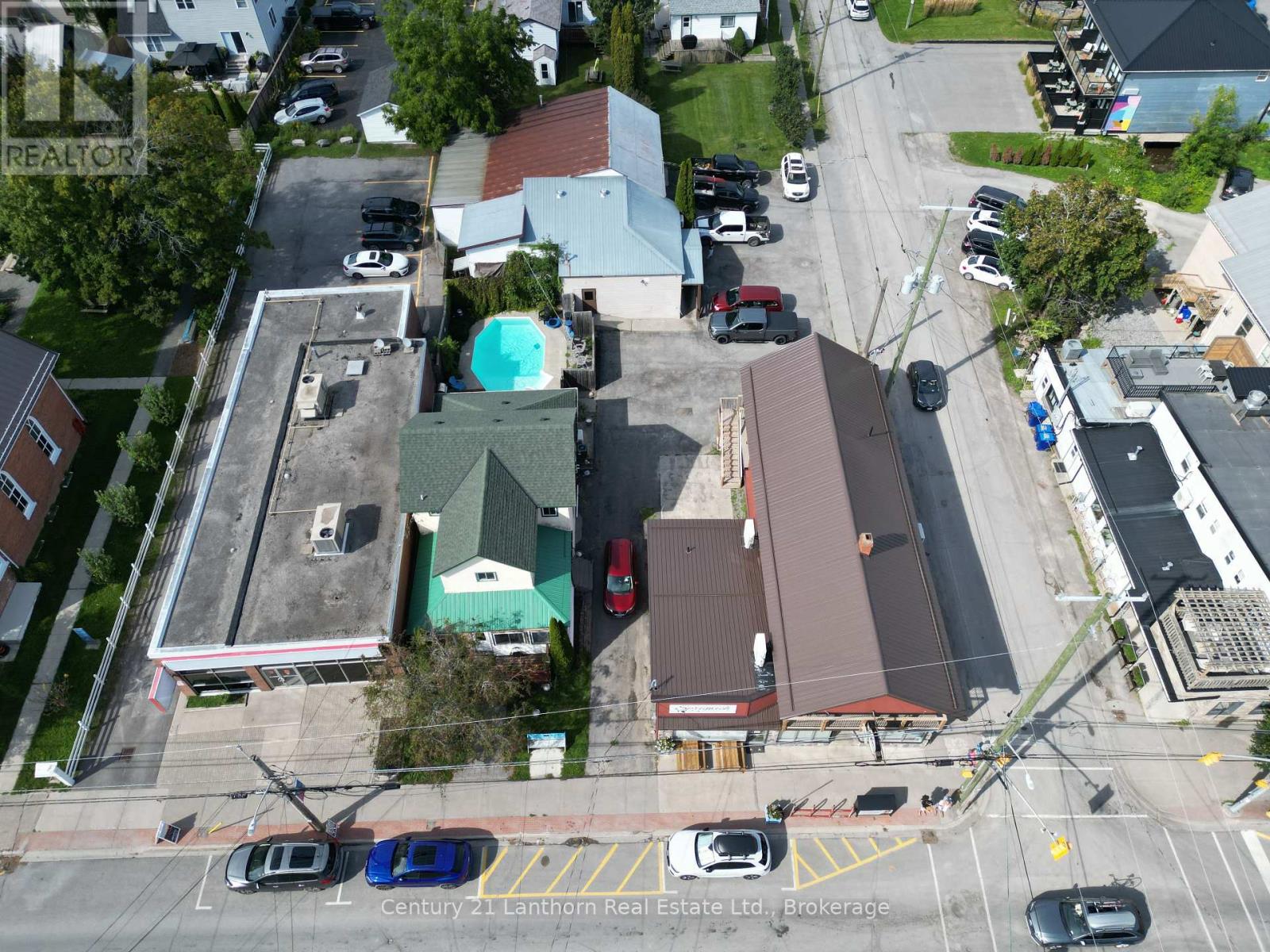 Wellington Main Street — photo 39
