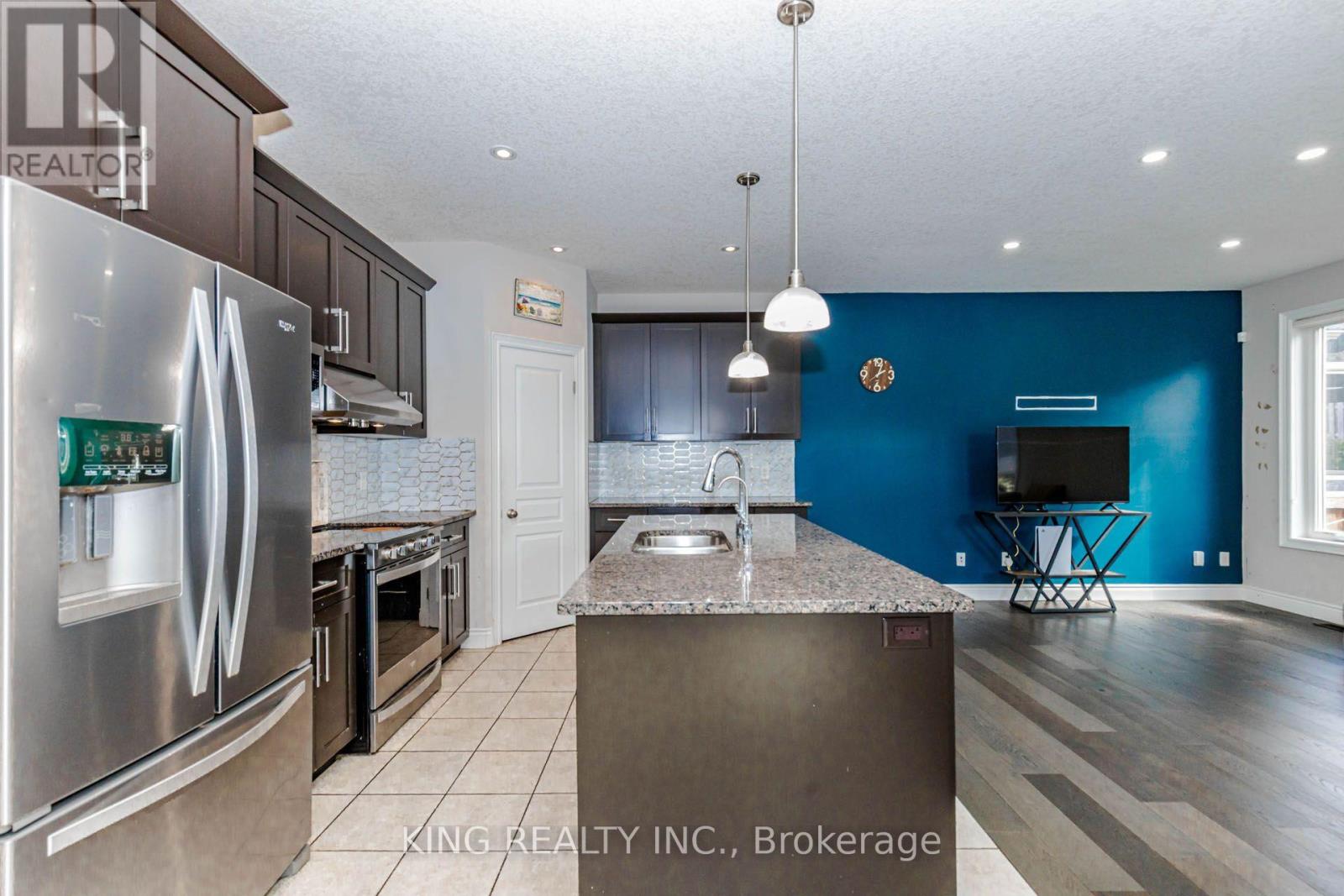 2494 LEEDS CROSSING - Image 15