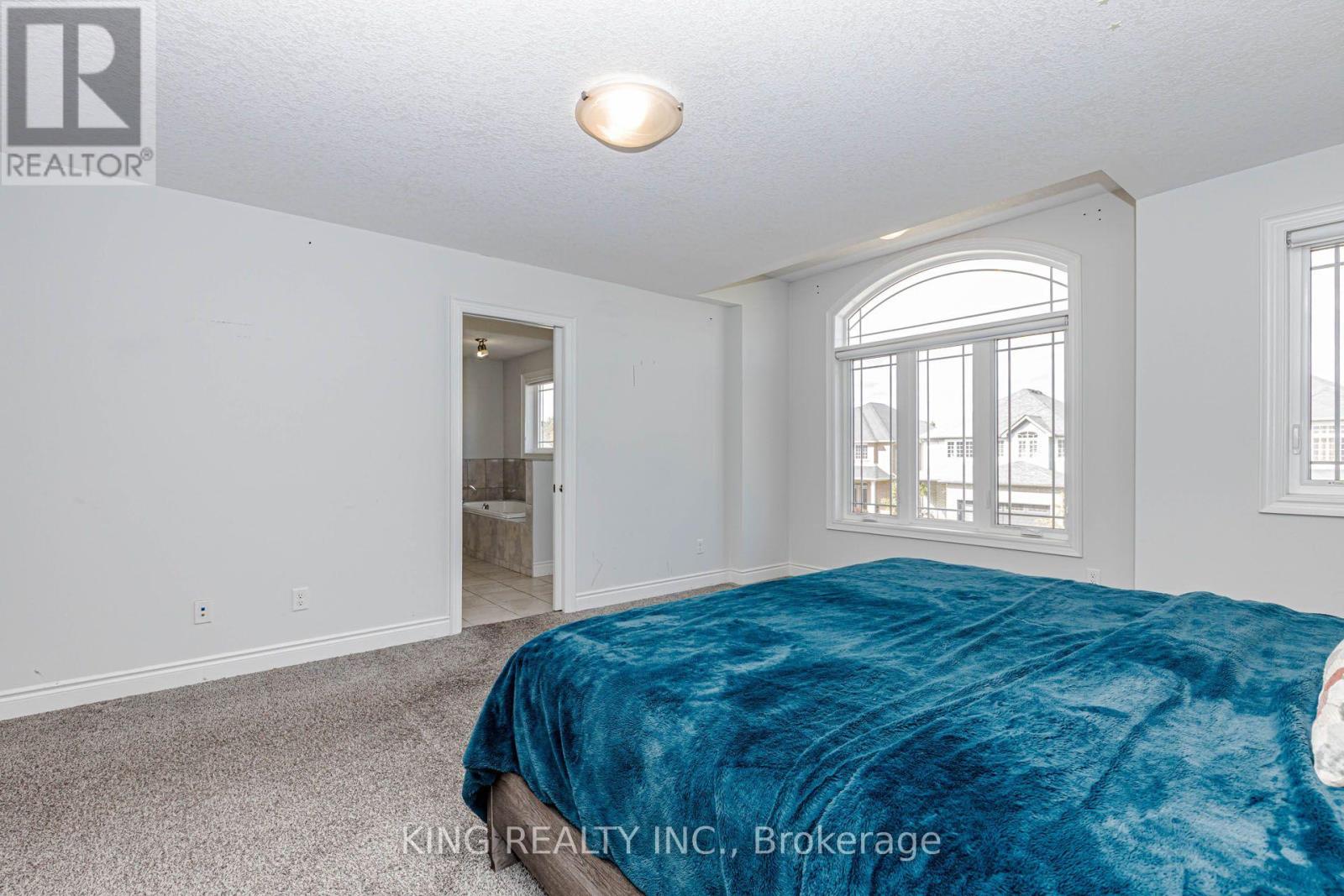 2494 LEEDS CROSSING - 27