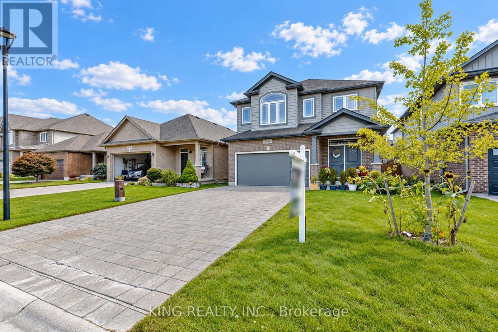 2494 LEEDS CROSSING - 6