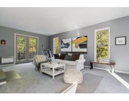 Living room - 19 Ch. Mccarthy, Chelsea, QC J9B2H5 Photo 10