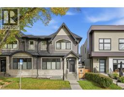 1920 43 Avenue SW - photo 1