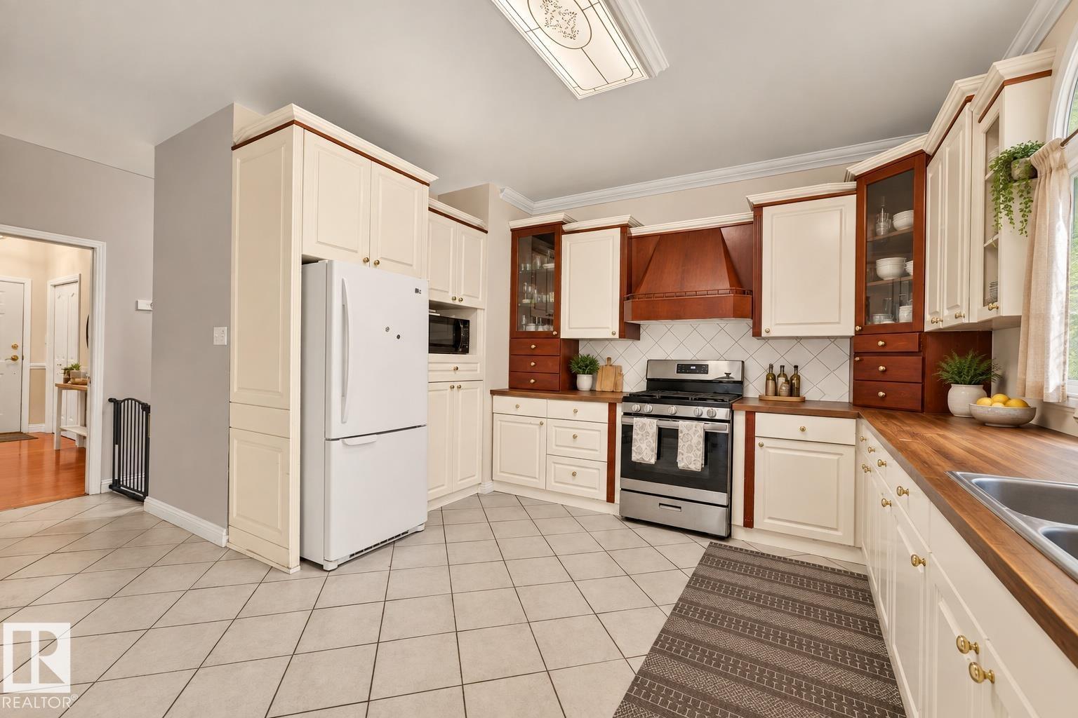 #98 51022 RGE ROAD 221 - 24