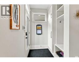 1920 43 Avenue SW - photo 15