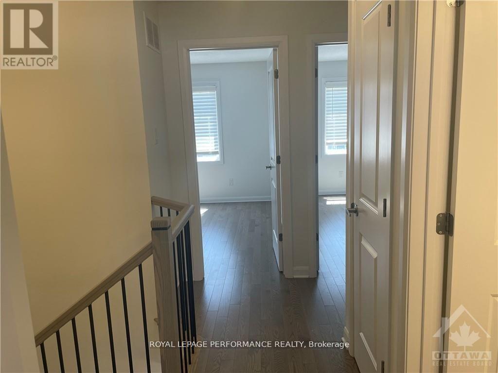 1039 Speedvale Court
