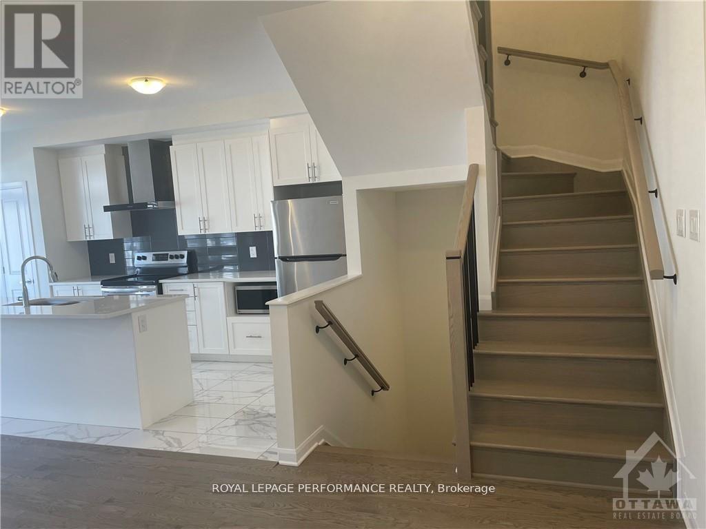 1039 Speedvale Court