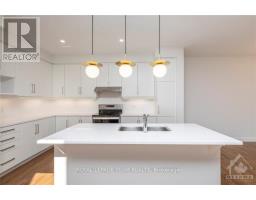 527 Hitzlay Terrace, Ottawa, ON K2T0S1 Photo 9
