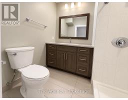 106 - 2200 Sherobee Road, Mississauga, ON L5A3Y3 Photo 9