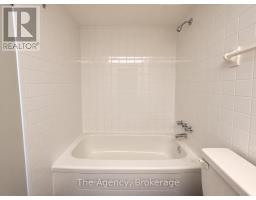204 - 2200 Sherobee Road, Mississauga, ON L5A3Y3 Photo 10