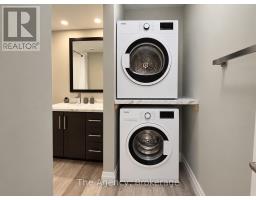 403 - 2200 Sherobee Road, Mississauga, ON L5A3Y3 Photo 8
