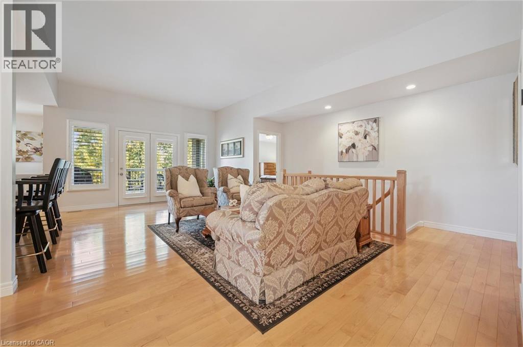 123 CARDINAL Drive - Image 12