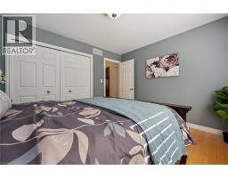Eat in kitchen - 123 Cardinal Drive, Woodstock, ON N4T0A1 Photo 8