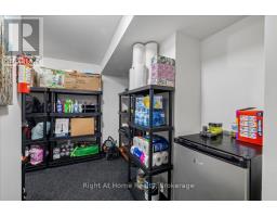 275 Kent Crescent, Burlington, ON L7L4T2 Photo 37