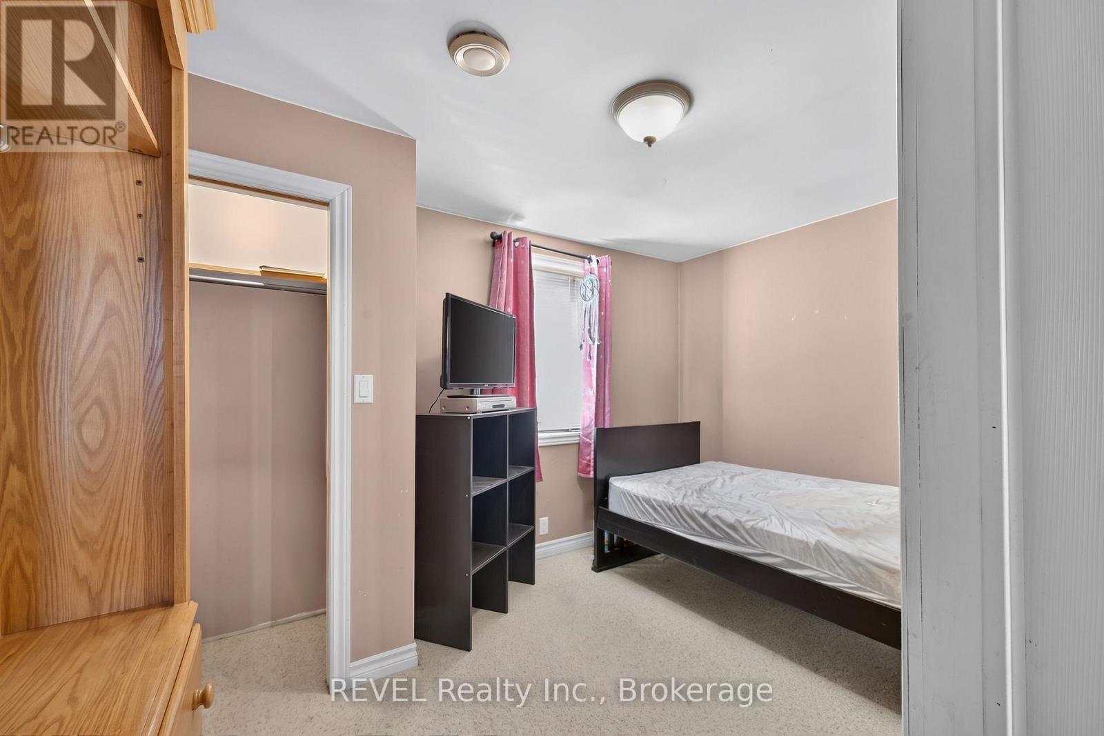 2329 GILMORE ROAD - 18