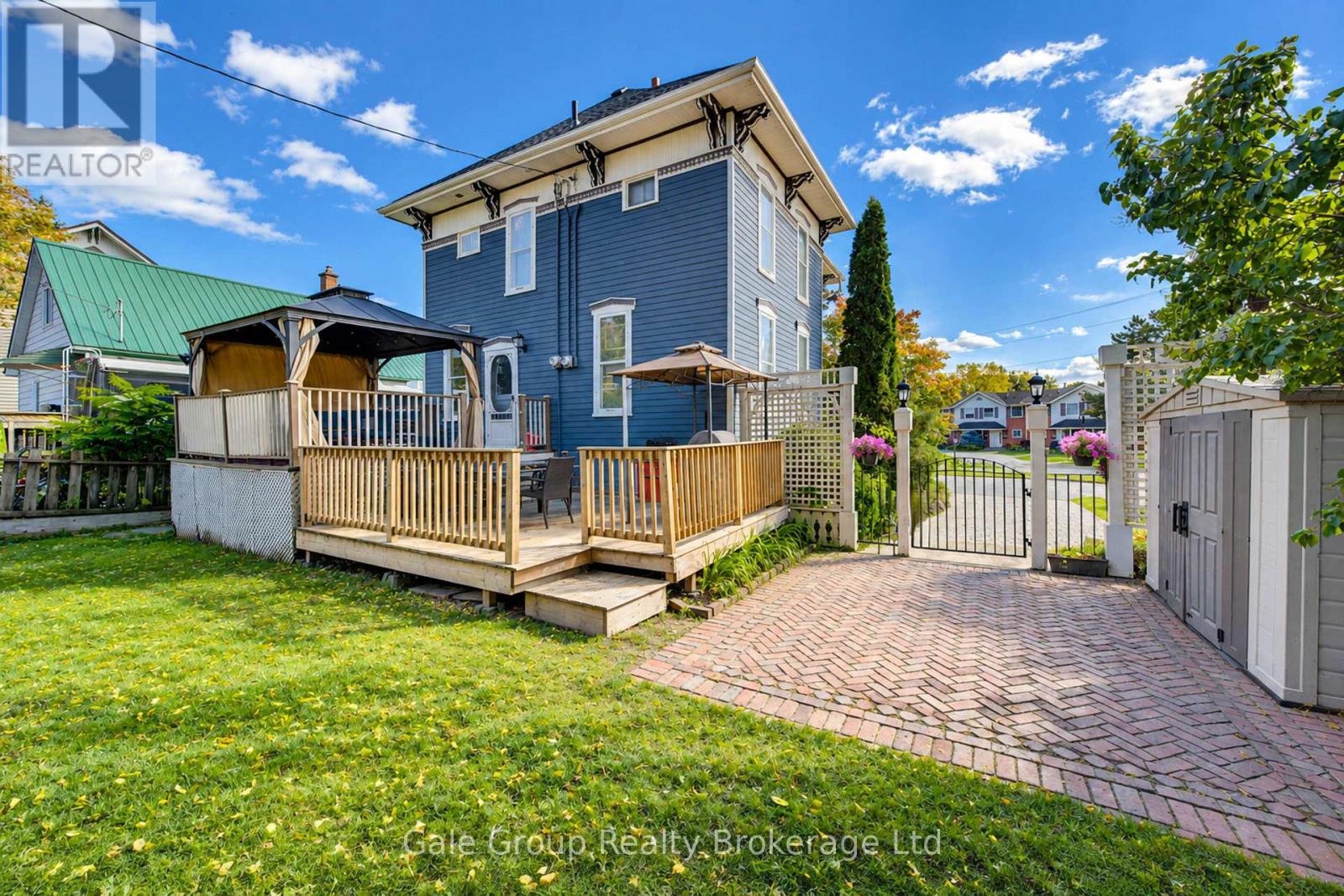 551 GRANT STREET - Image 39