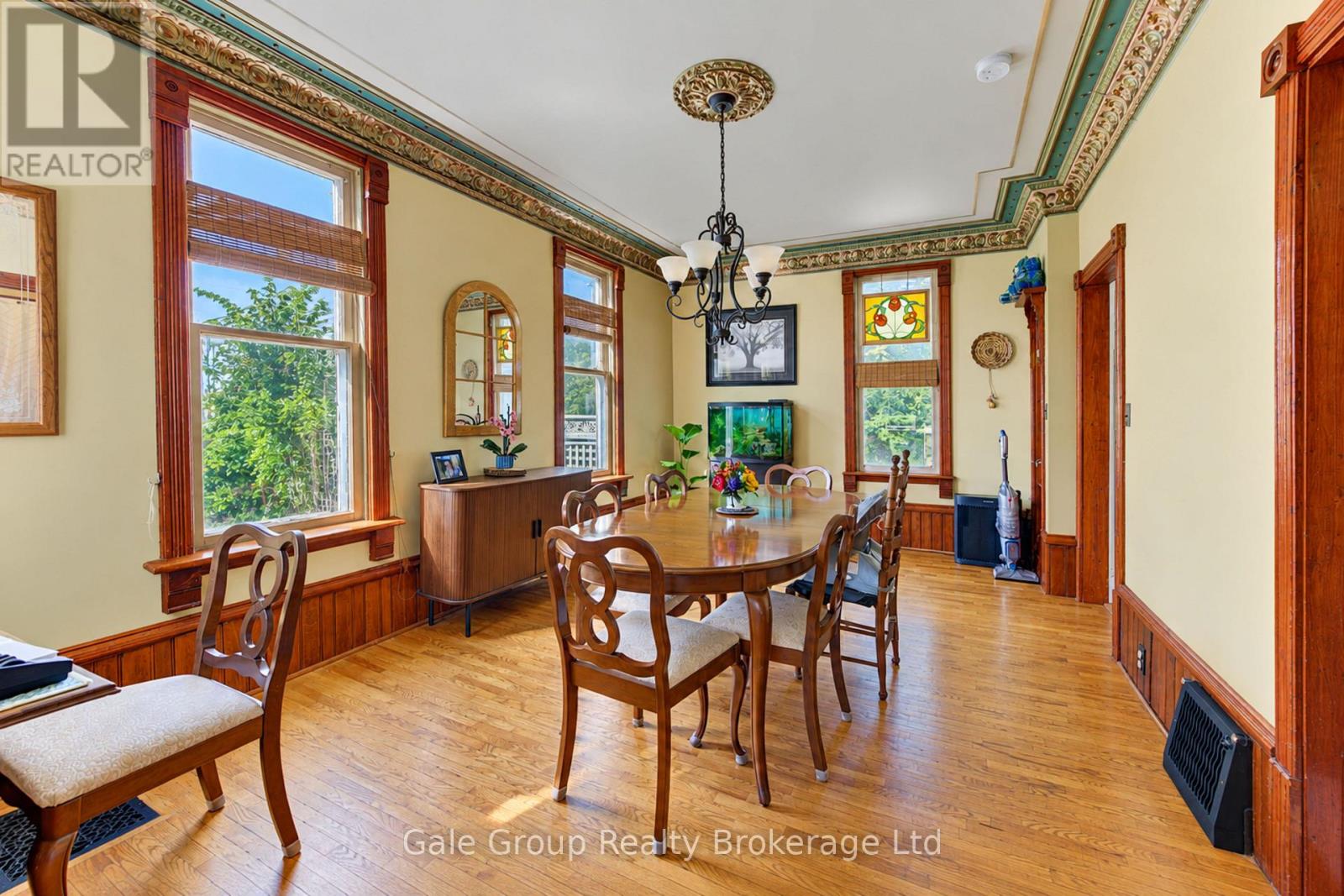 551 GRANT STREET - Image 7