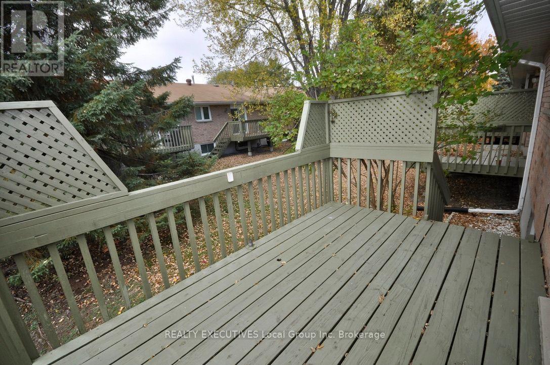 #33 624 LAKESHORE DRIVE - 33