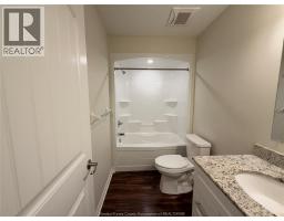 550 Park Avenue West Unit# 412, Chatham, ON N7M0T6 Photo 6