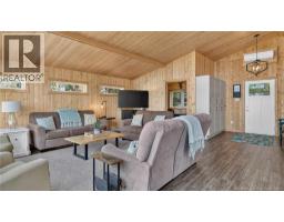 Loft - 70 Barnes Point Road, Cambridge Narrows, NB E4C2E6 Photo 6