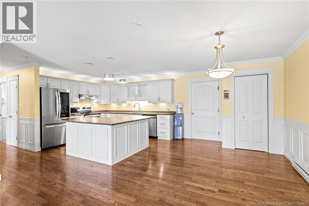 #212 165 Valcour Drive - 15