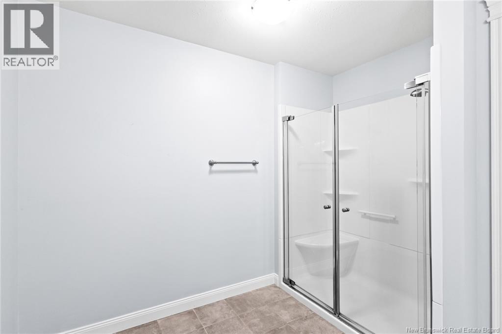#212 165 Valcour Drive - 35