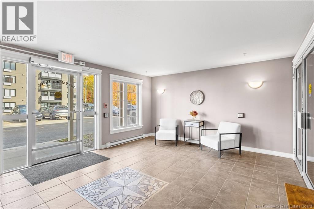 #212 165 Valcour Drive - 9