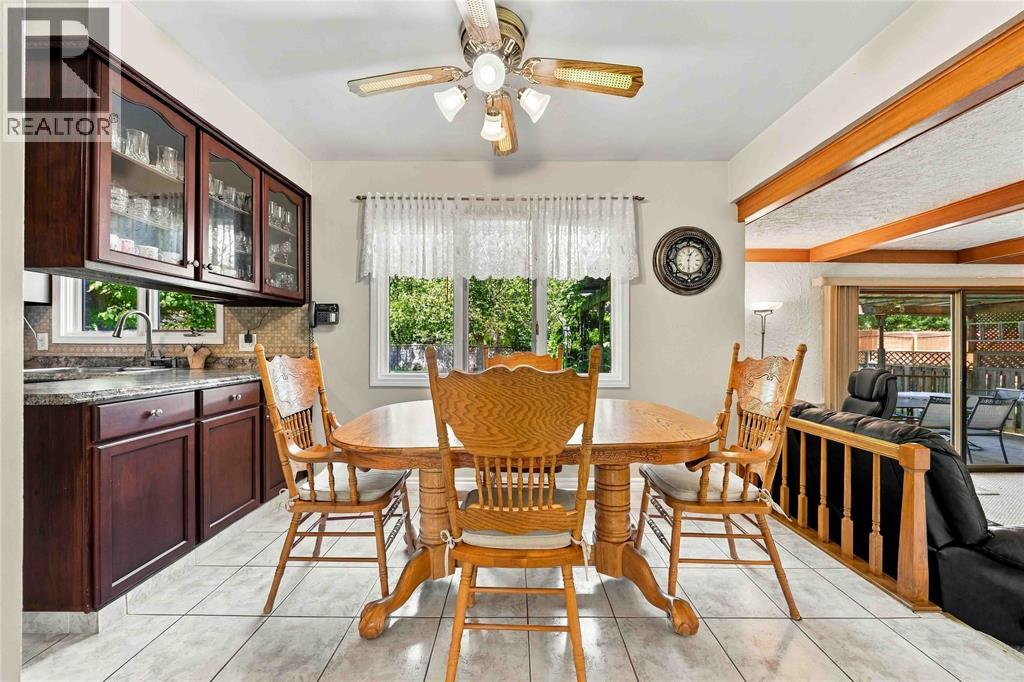 821 DANBURY CRESCENT - Image 19
