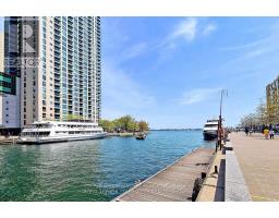 Bathroom - 1207 - 208 Queens Quay W, Toronto, ON M5J2Y5 Photo 8
