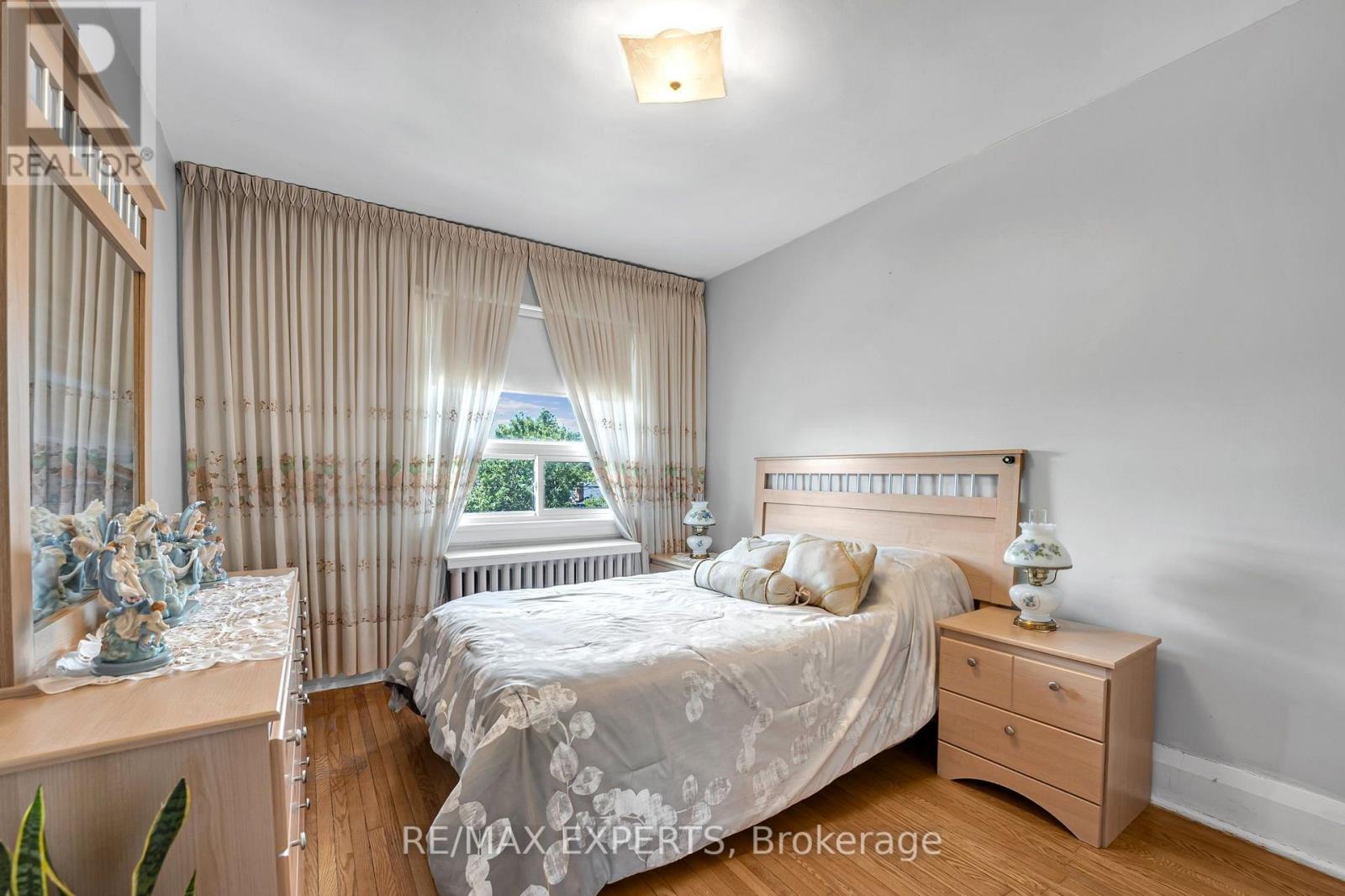 406 Lauder Avenue, Toronto, ON photo 21