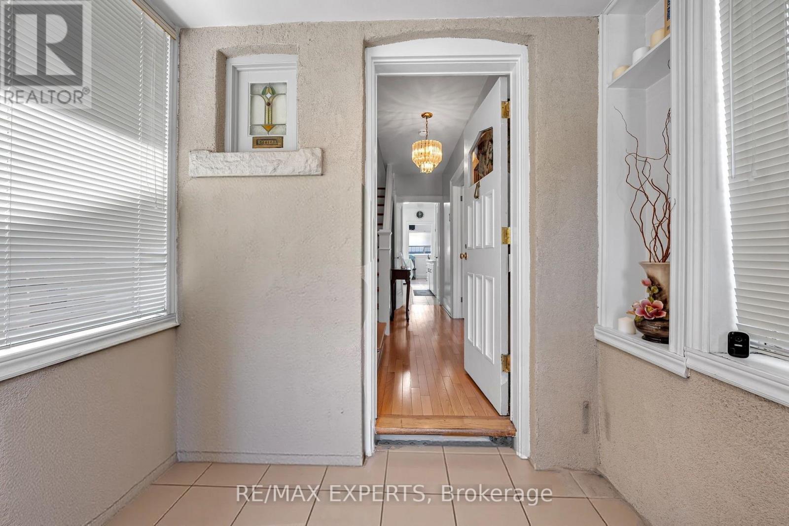 406 LAUDER AVENUE - 3