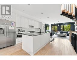Bedroom - 57 Roseneath Gardens, Toronto, ON M6C3X5 Photo 10